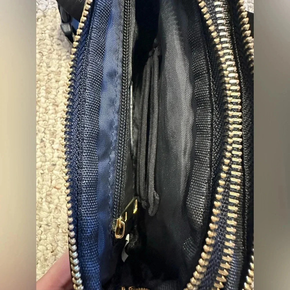 Zorfin black belt bag, Fanny pack, cross body bag with 4 zipper pockets. - Picture 7 of 10